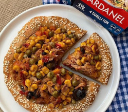 Dardanel Ton Salata Mısırlı Susam Kenarlı Pizza